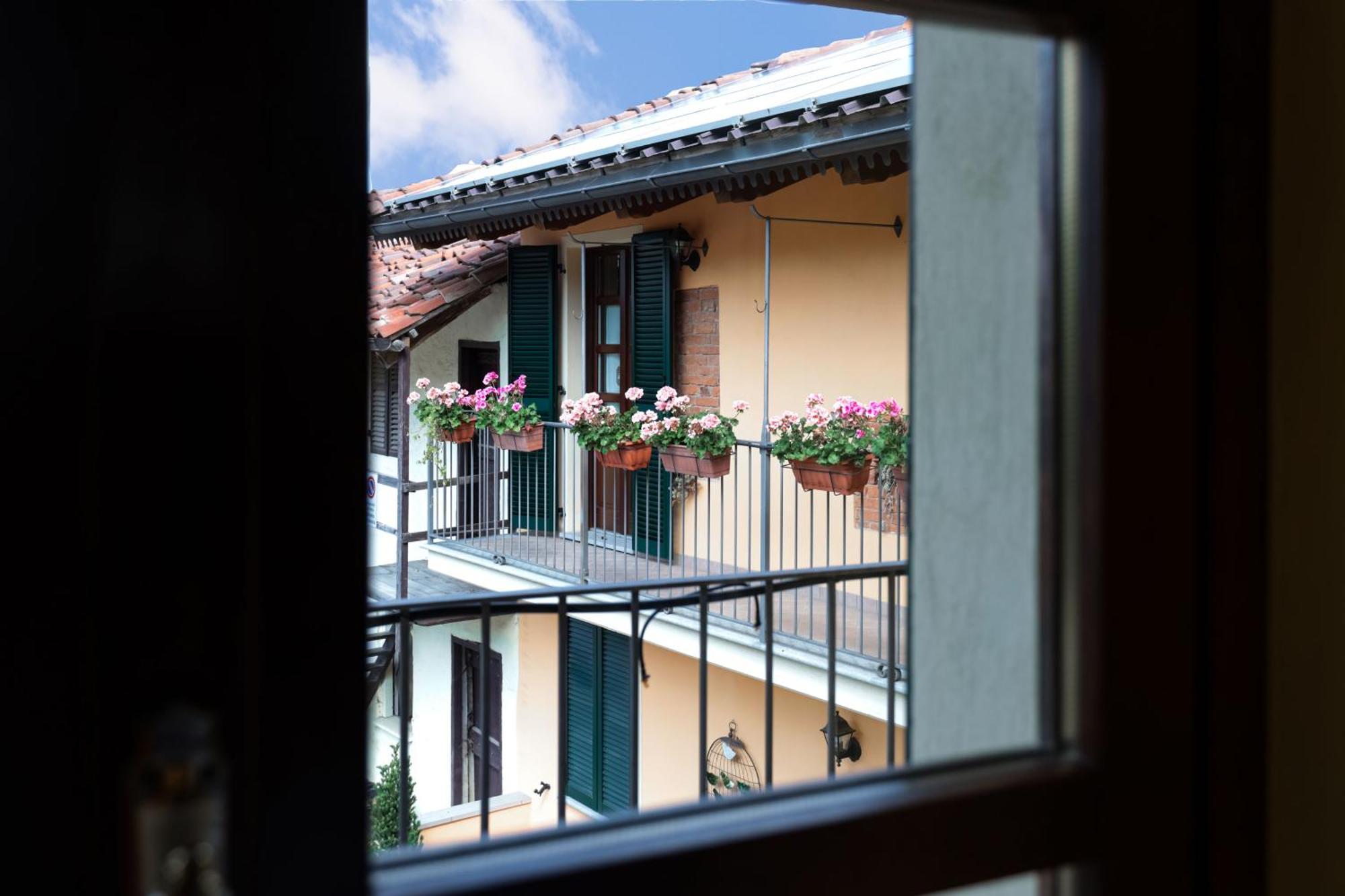 La Cantinella Country House La Morra Extérieur photo